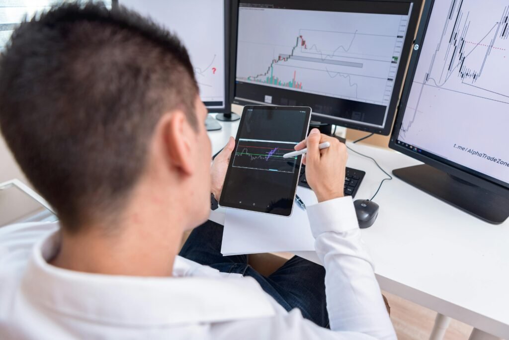 Customizable Trading Strategies